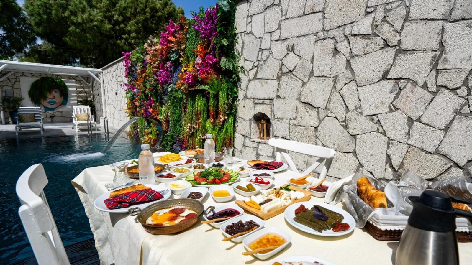 Lulu Inn Hotel Çeşme Kültér fotó
